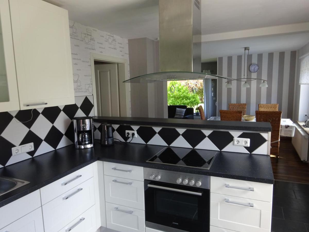 Ferienwohnung Schwiemann, Erdgeschoss Cadenberge Экстерьер фото