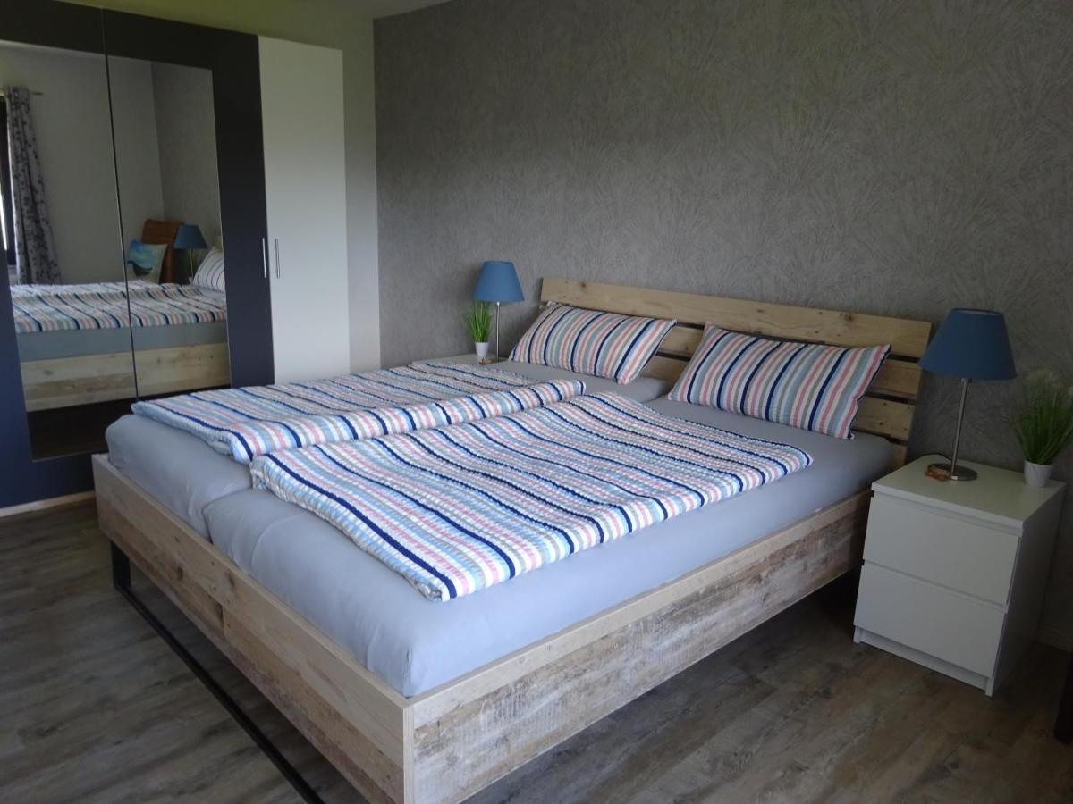Ferienwohnung Schwiemann, Erdgeschoss Cadenberge Экстерьер фото