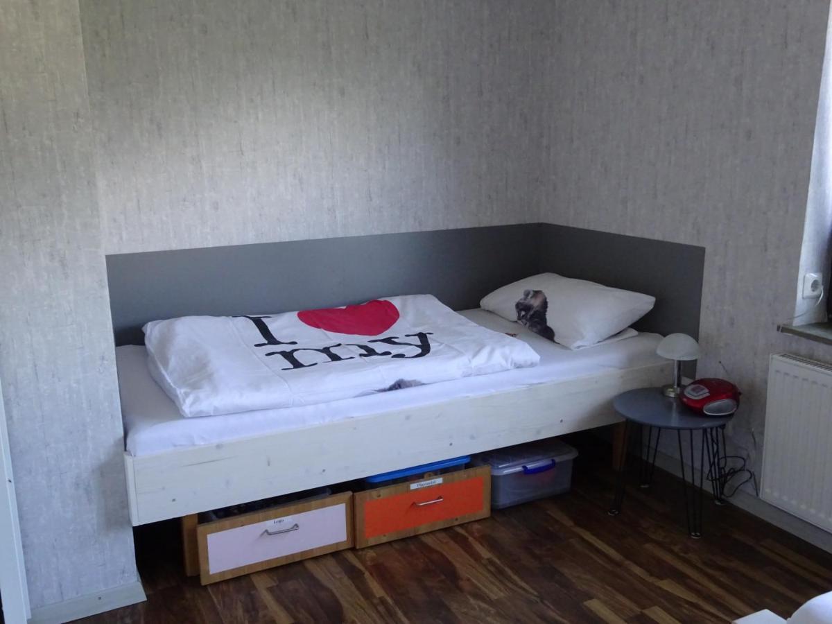Ferienwohnung Schwiemann, Erdgeschoss Cadenberge Экстерьер фото